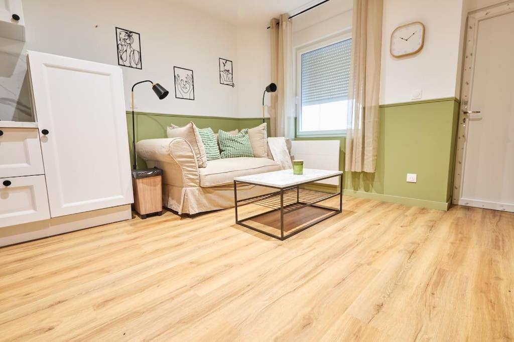 Nouveaute ! Lille T3 Avec Decor Moderne, Wifi Экстерьер фото